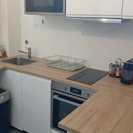 Apartment Elegant Close To Champs-elysees Paris
